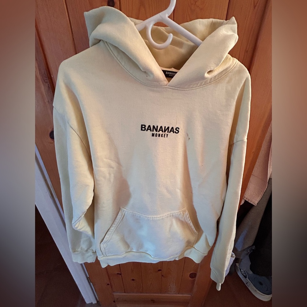 Yellow Pullover Sweater with Bahamas Print